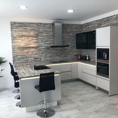 Luxusni Apartman Primo V Centru U Hotelu Thermal Karlovy Vary Kültér fotó