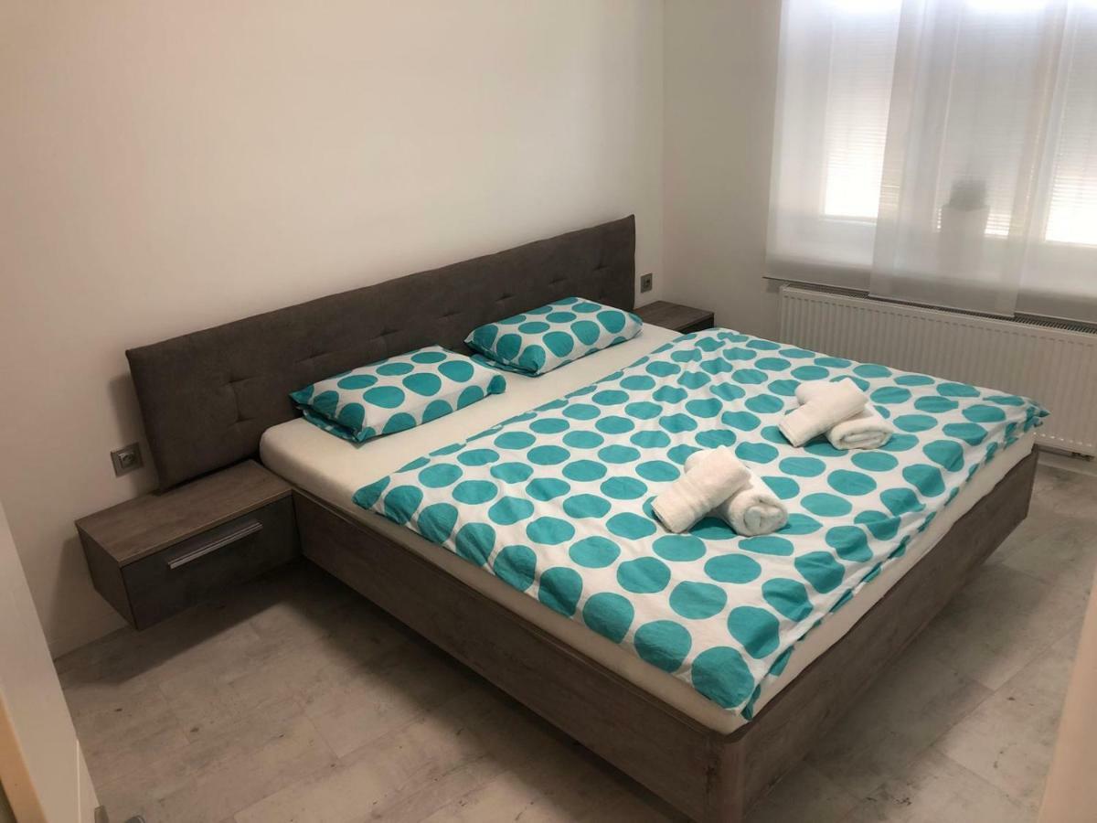 Luxusni Apartman Primo V Centru U Hotelu Thermal Karlovy Vary Kültér fotó