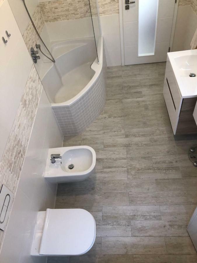 Luxusni Apartman Primo V Centru U Hotelu Thermal Karlovy Vary Kültér fotó