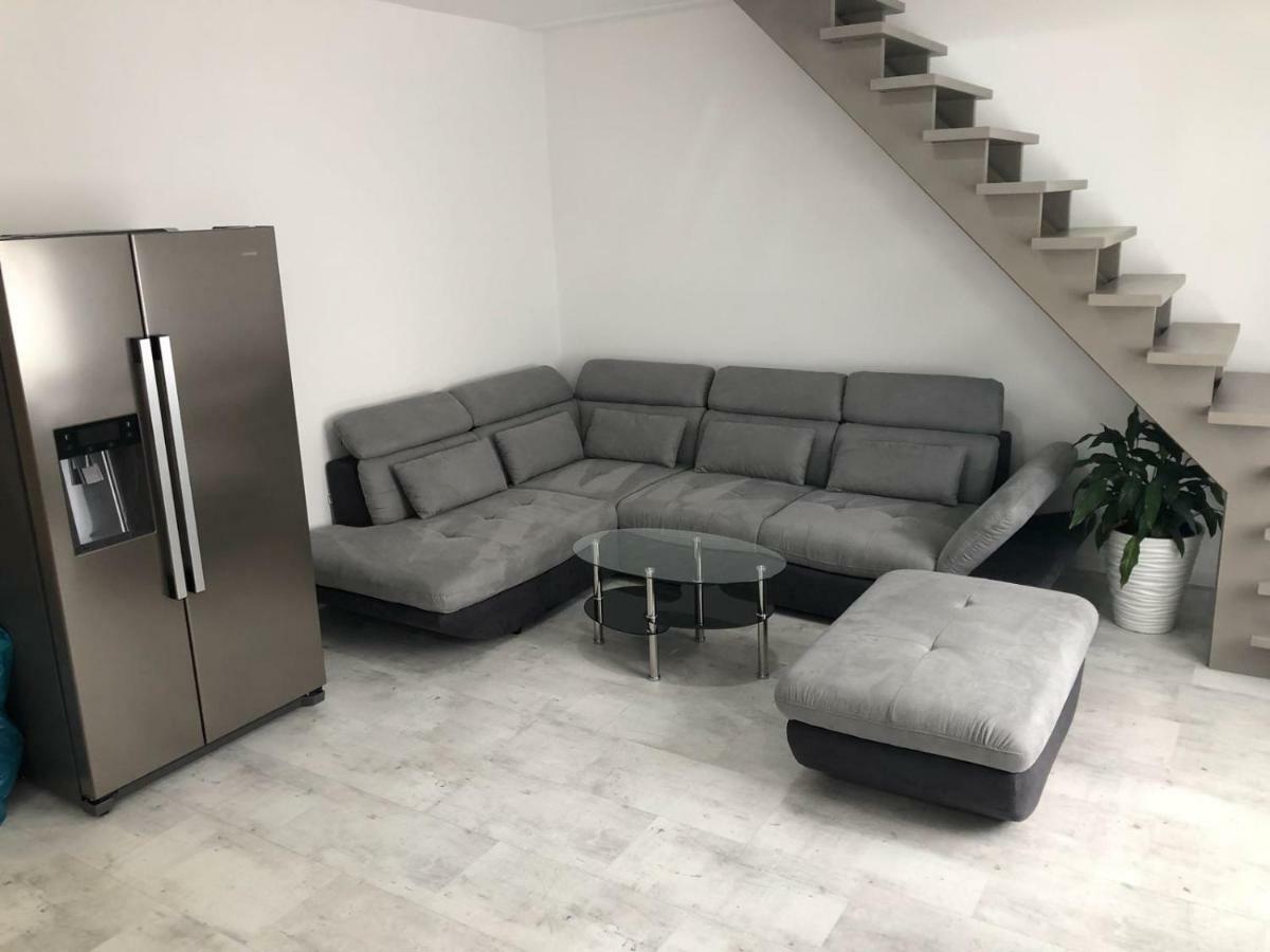 Luxusni Apartman Primo V Centru U Hotelu Thermal Karlovy Vary Kültér fotó